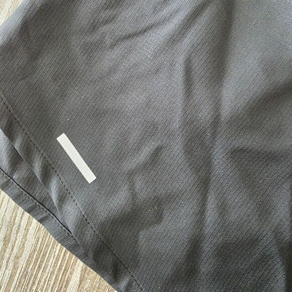 Nike Stride Dri-FIT 5" Lined Running Shorts Men's Small S Black Volt HF4562-010 - Picture 8 of 12